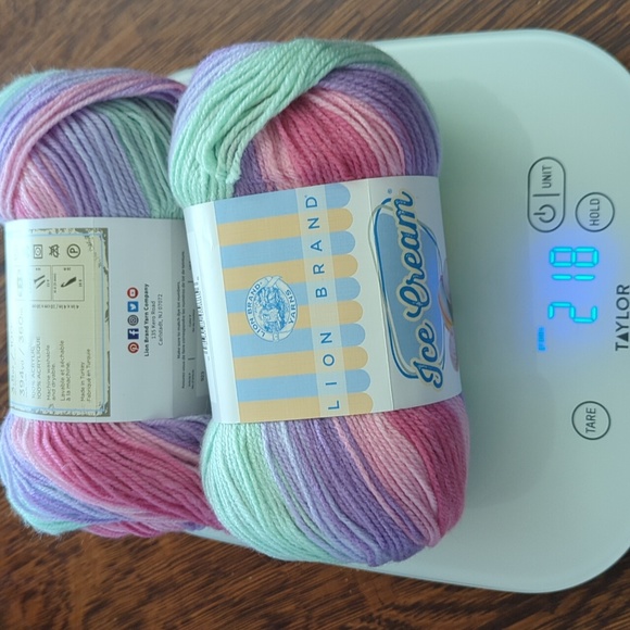 Lion Brand Ice Cream Light Weight (3) - 4 skeins total - Picture 5 of 8